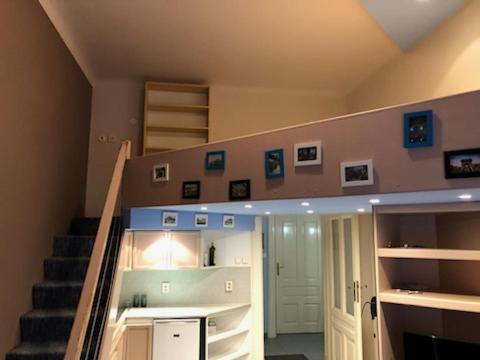 Rising Sun Hill Apartment Budapest Eksteriør billede
